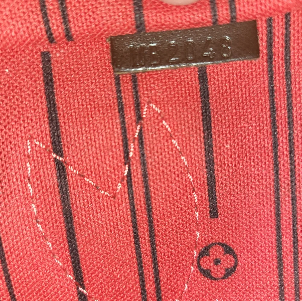 (SOLD)Authtnic Louis Vuitton Damier ebene neverful Pm - Picture 10 of 16